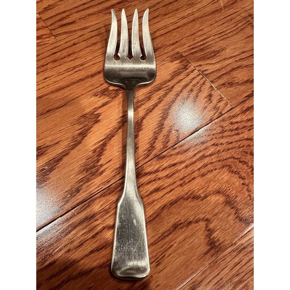 Oneida American Colonial Solid Serving‎ Meat Fork 8 3/8" Cube Heirloom Stainless